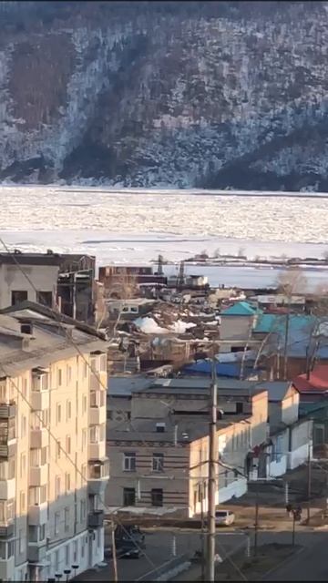 1 мая ледоход на Амуре