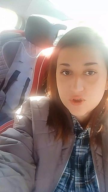 Мы с мамой поехали ❤
всем привет 👋 это я Платон ❤