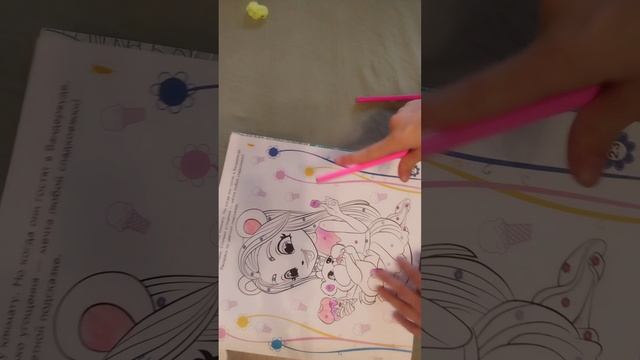 раскрашиваем 
 побри Мишу из enchantimals