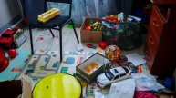 играем в детской комнате