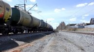 Медленно подъезжает. ВЛ11М-434А/239 с грузовым поездом