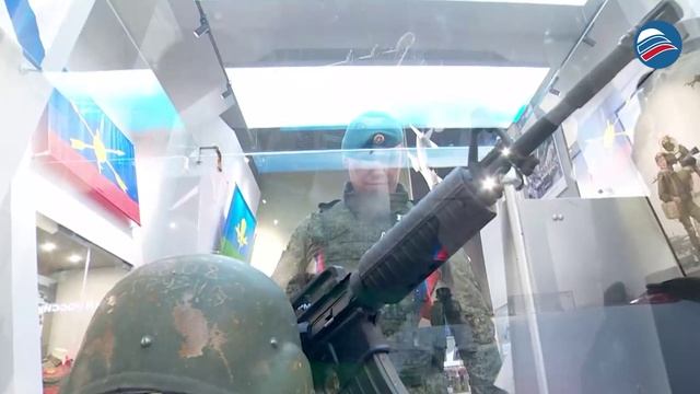 Акция «Знамя Победы» в честь 80-й годовщины водружения Знамени Победы над рейхстагом