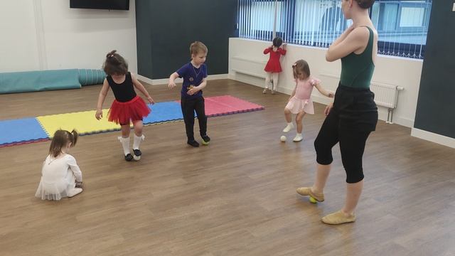 VID_20250430_182527