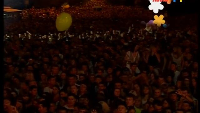 Lama  -  Літак . День Незалежності, м. Львів 24.08.2010. Live M1.