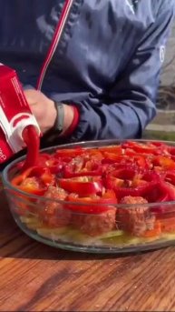 Мясные шарики по-деревенски.