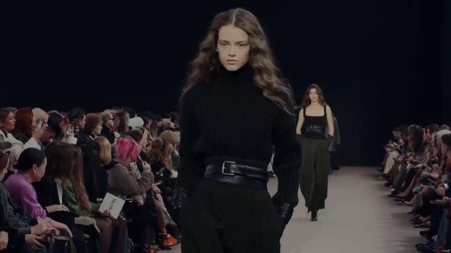 Показ коллекции Max Mara осень-зима 2025-2026