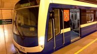 Электропоезд 81-556 номерной 306 прибывает на ст.метро Обухово!