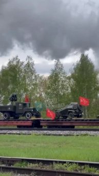 Прибывающий в Ульяновск «Паровоз Победы» встретили на Локомотивной