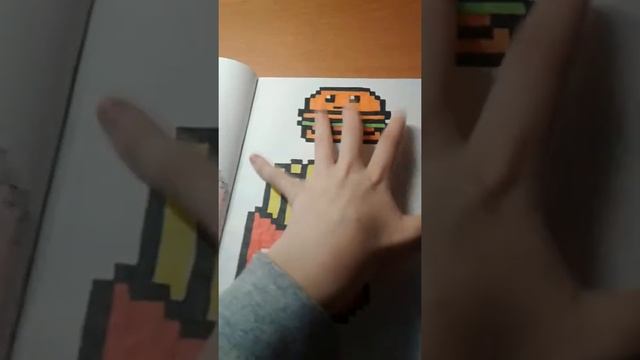 Показываю свои рисунки по клеточкам