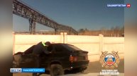 Пьяный водитель без номеров пытался закрыться в салоне авто после погони в Башкортостане