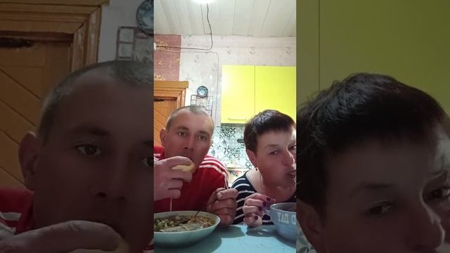 Приятного аппетита наши хорошие 😋