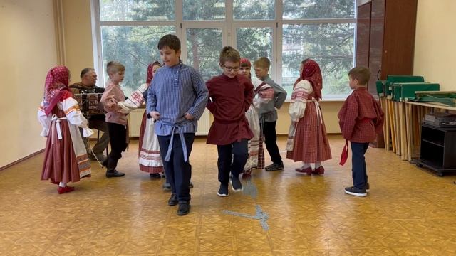 Детский фольклорный ансамбль «Горлица» младшая группа.
