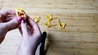 цветочек из фоамирана. чем заняться с ребенком. весенние цветы. DIY
