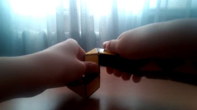 Попугай из змейки