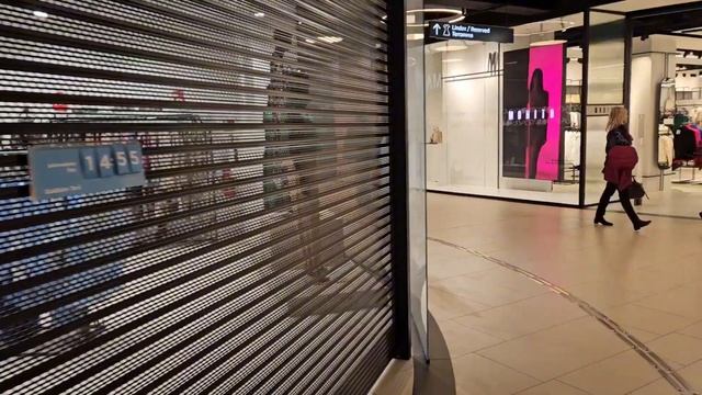 Учусь ездить на бесплатной электричке.Rīga.Origo