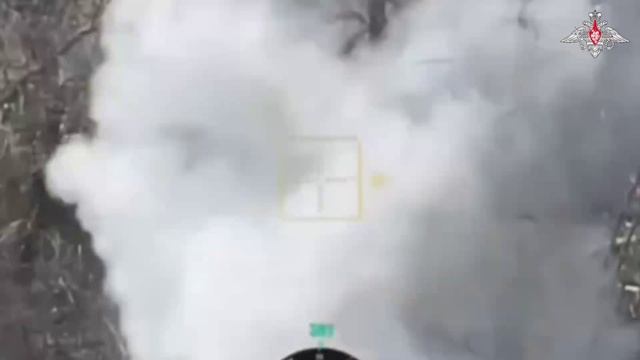 Операторы FPV-дронов 20-й армии уничтожили ретрансляторы и антенны связи противника на Краснолима...