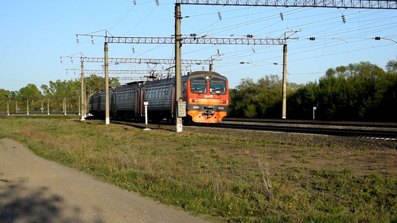 Электропоезд ЭД9М-0232