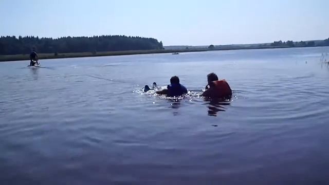 Первый раз на водных лыжах