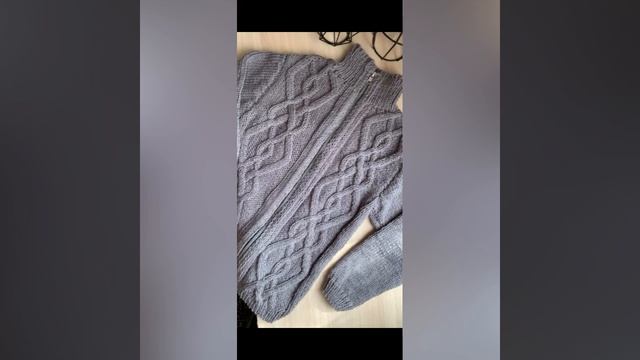 Мужские вязаные кардиганы. Араны в кардиганах