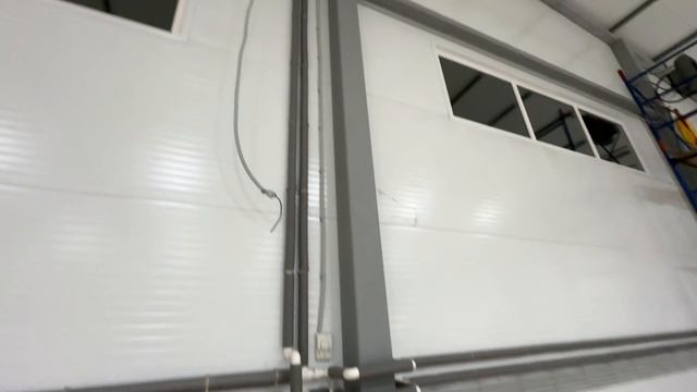 Монтаж системы отопления цеха или ангара