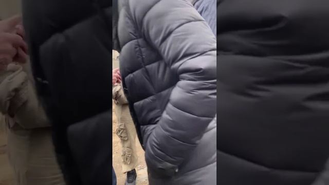 Видео момента сегодняшнего задержания жителей на Крылатских холмах против строительства экстрим парк