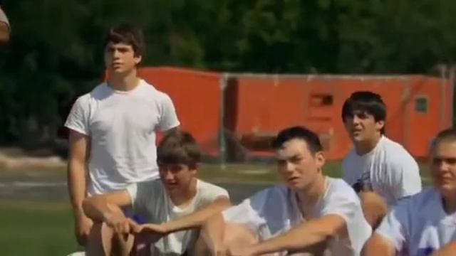 Мотивирующий на действие отрывок из фильма «Противостояние гигантам»