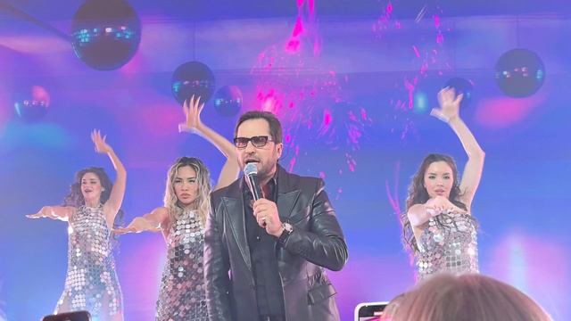 VID_20250409_210829.mp4