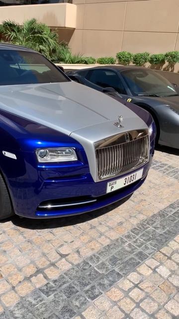 Dubai, Rolls-Royce and Ferrari #Dubai #дубай #rollsroyce #Ferrari #отдыхвдубае #оаэ #дубаймарина