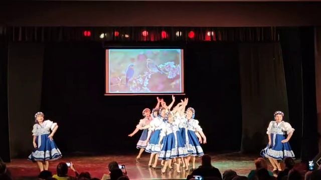 Матушка земля. Выступает Империал. концерт Весенняя Капель.