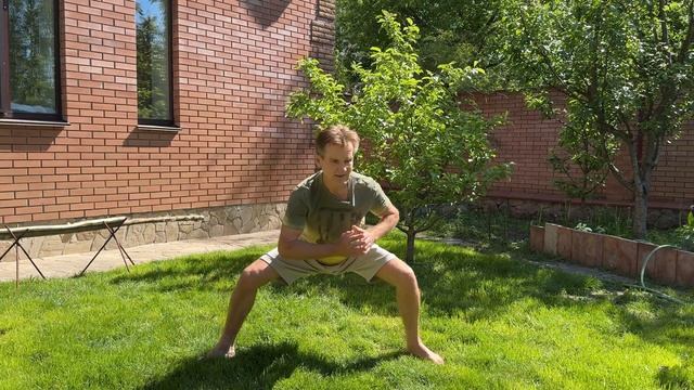 How to Avoid Injuries When Stretching Splits: Effective Tips.  Как растянуть шпагат без вреда