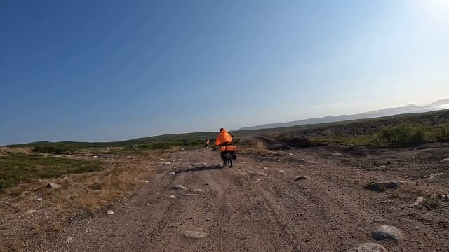 Поход на велосипедах по Кольскому полуострову, полуострову Средний, Хибины и Ловозерские тундры.