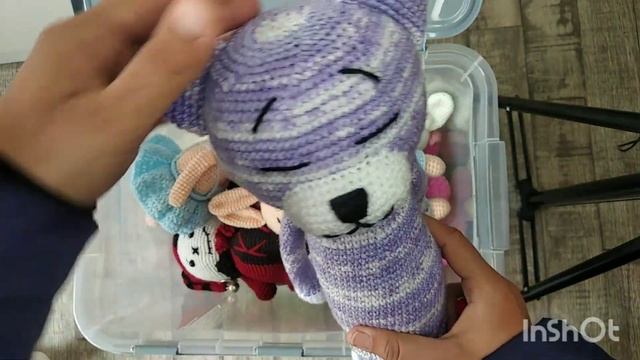 Короб с вязаными игрушками за февраль🙂