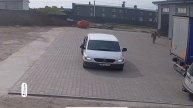 Очередное видео принудительной мобилизации на Украине