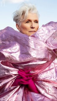 Мама Илона Маска - модель #мода #стиль #красота #одежда #съемка #fashion #одежда #звезда #звезды