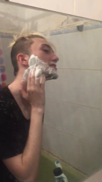 Как надо бриться