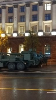 Мощная современная САУ "Мальва" замечена на репетиции парада в Москве.