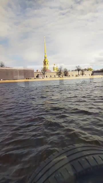 Петропавловская крепость, полуденный выстрел