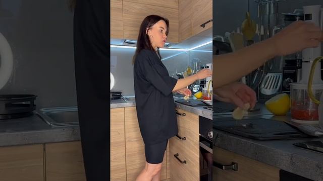 Рубрика "Party на столе" Рецепт клубничного лимонада