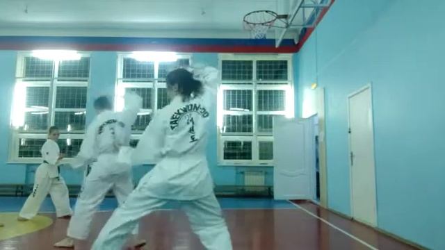 Синхронным может быть не только плавание