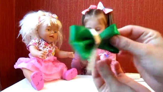 Бант из Ленты Делаем атласный бантик для Дашкиной куклы Bow of Satin Ribbons Make a bow