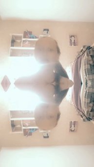 VID_20250416_213200.mp4
