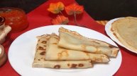 Блины на молоке с красной икрой