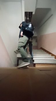 Поехал в зал