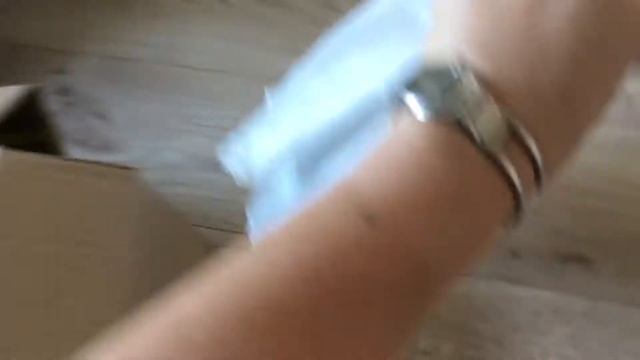 Приехал Майкл Корс и Зара