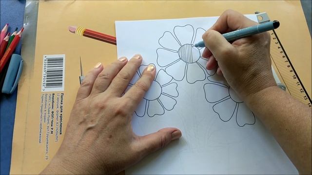 Як намалювати квіти кольоровими олівцями