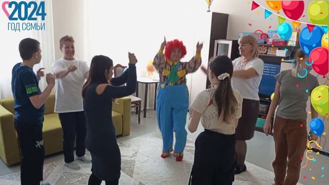 День смеха в рисунке детей Отделения дневного пребывания