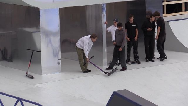 Степан Серых - профи, Парк Горького стрит "Gorkiy Ne Jam" Grand Skate Tour