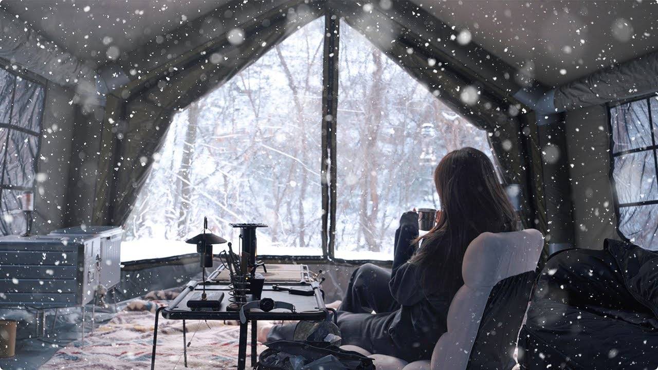 Разбиваем лагерь в снегу, наблюдая, как тихо сходит последний снег этой зимой. camping ASMR