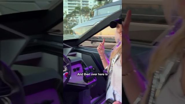 ОБЗОР НОВОЙ LAMBORGHINI ЯХТЫ