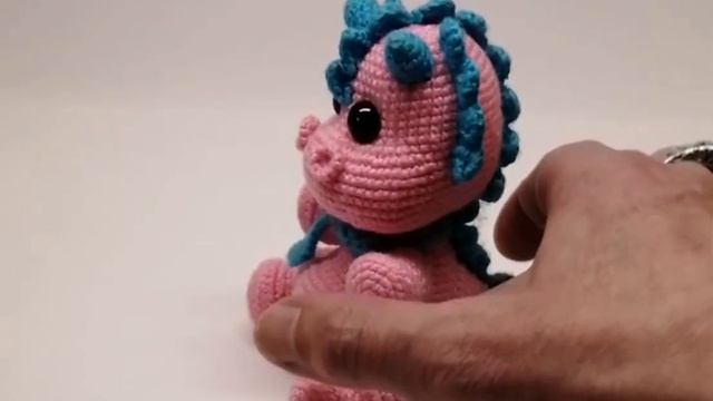 Игрушка вязаный дракон (розовый). Ручная работа.